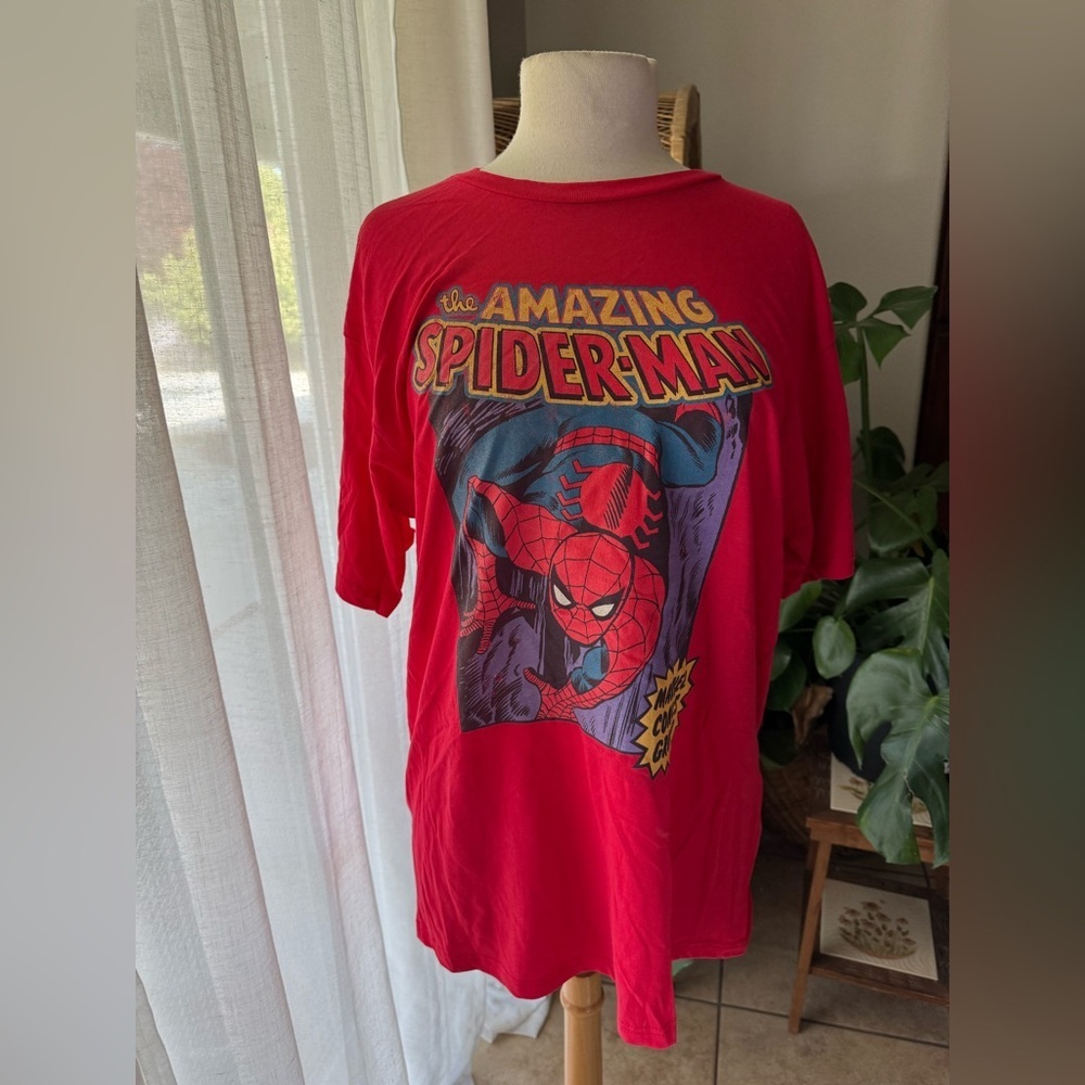 Red Amazing‎ Spider-Man Graphic T-Shirt